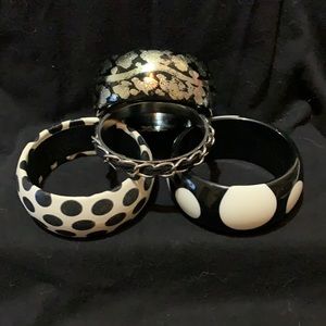 Black Bangle Collection